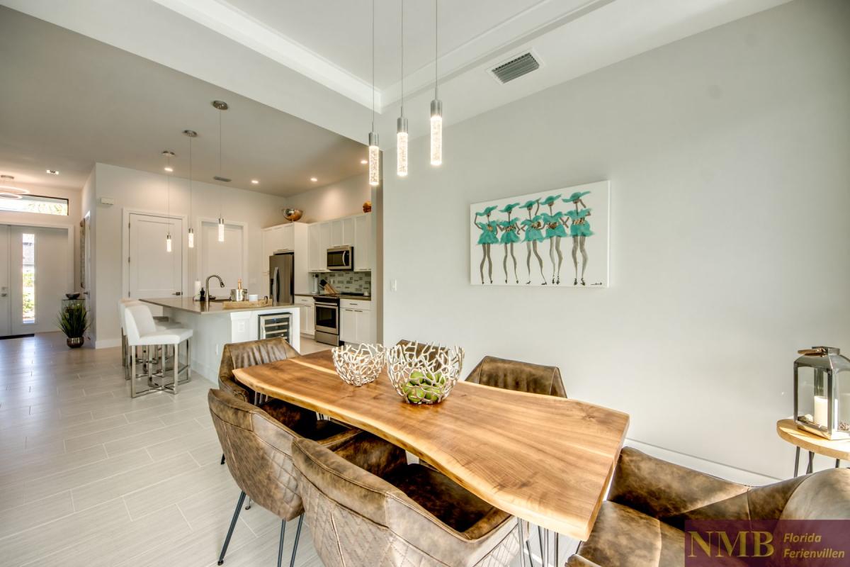 Ferienhaus-Cape-Coral-Sanisbar Breeze_23-Dining